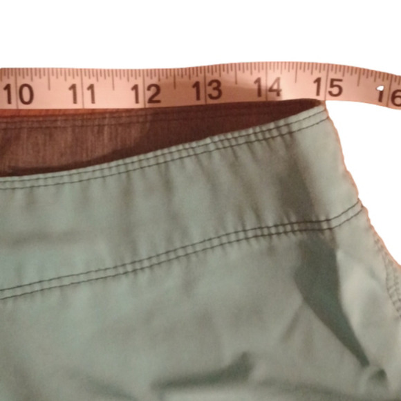 Hurley men's  buckle board type shorts/ swim. Size  31. Summertime!! - Picture 7 of 9